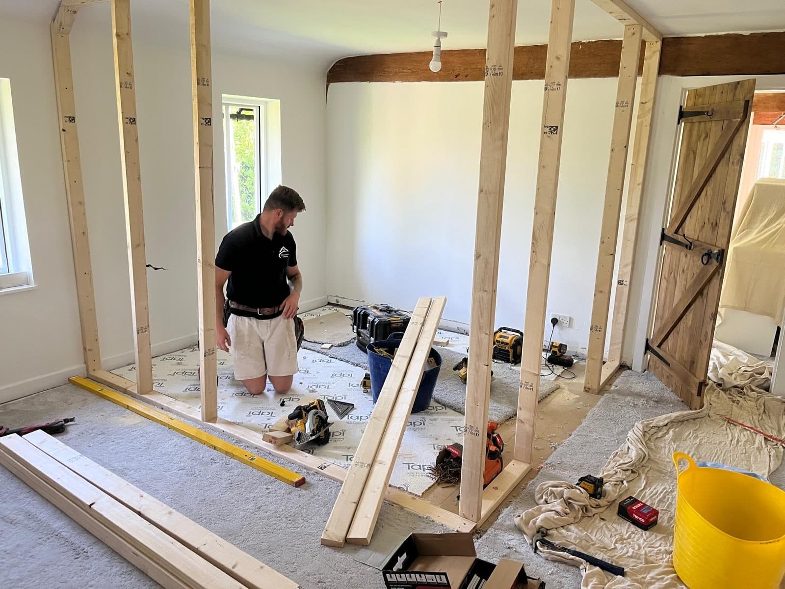 Fitted walk in wardrobe, photograph 2