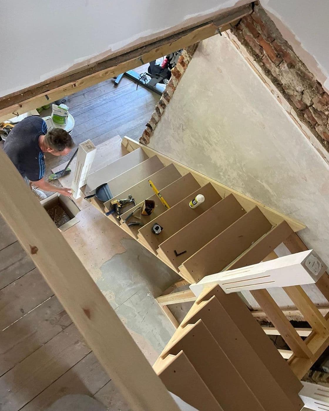Hall renovation and new staircase, photograph 4