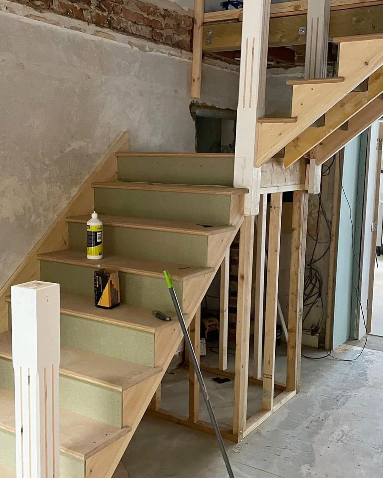 Hall renovation and new staircase, photograph 9