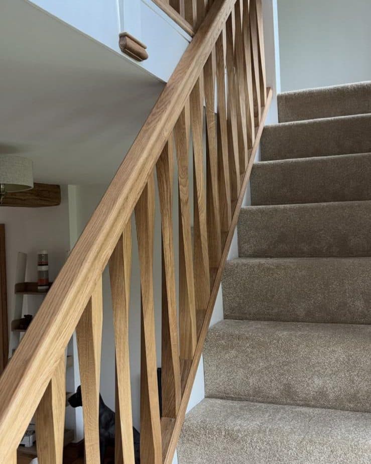 New oak balustrade on the stairs and landing